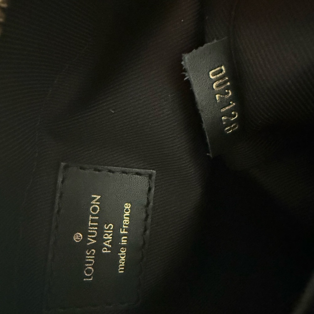 💯Authentic Saintonge Monogram Black crossbody - Picture 4 of 12